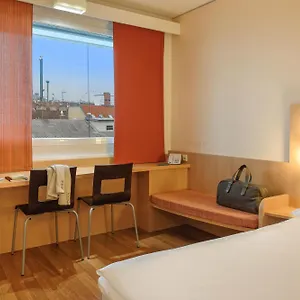 Ibis Messe Hotel Vienna