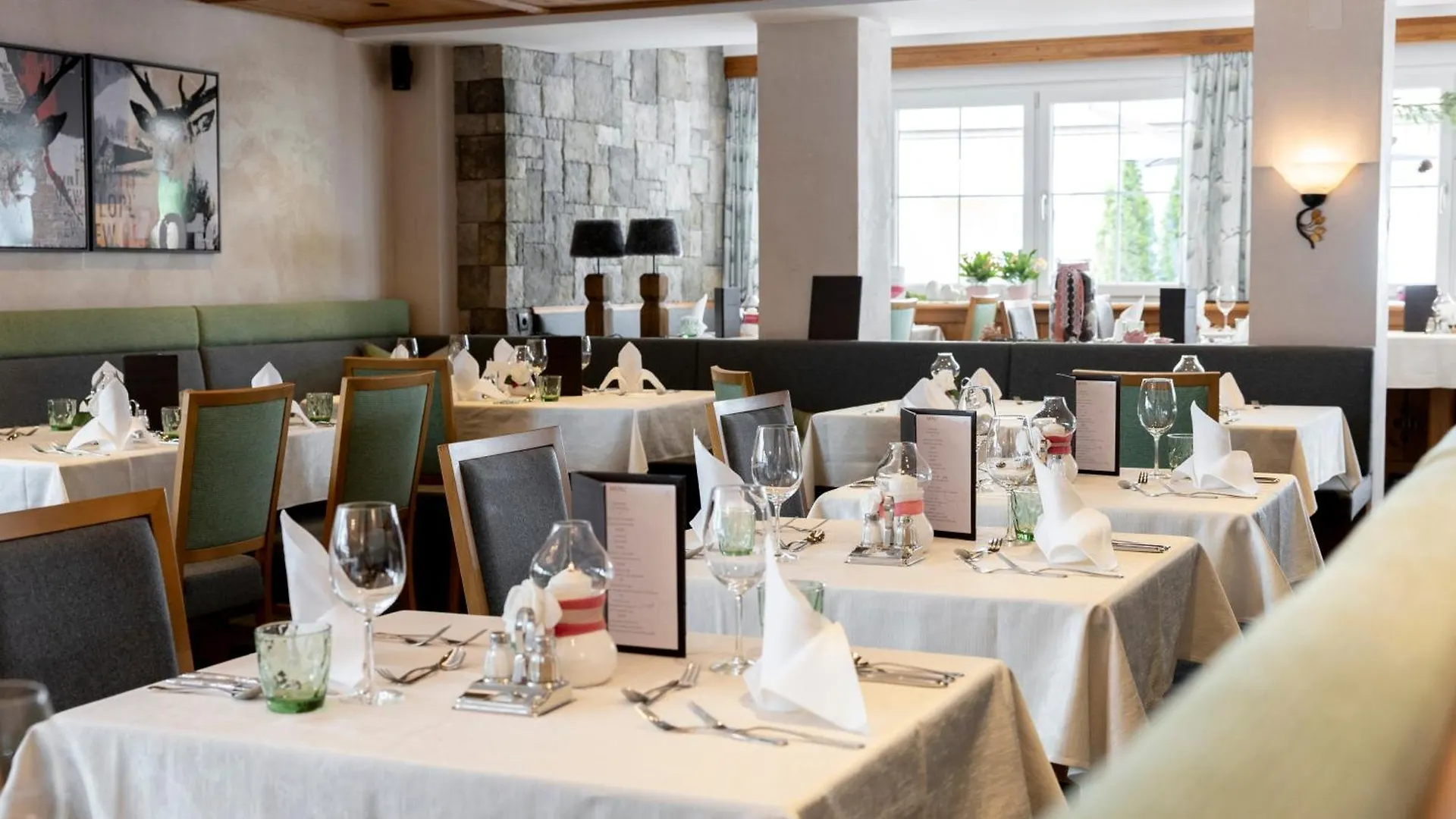 Hotel Jaegerhof Ischgl 4*,