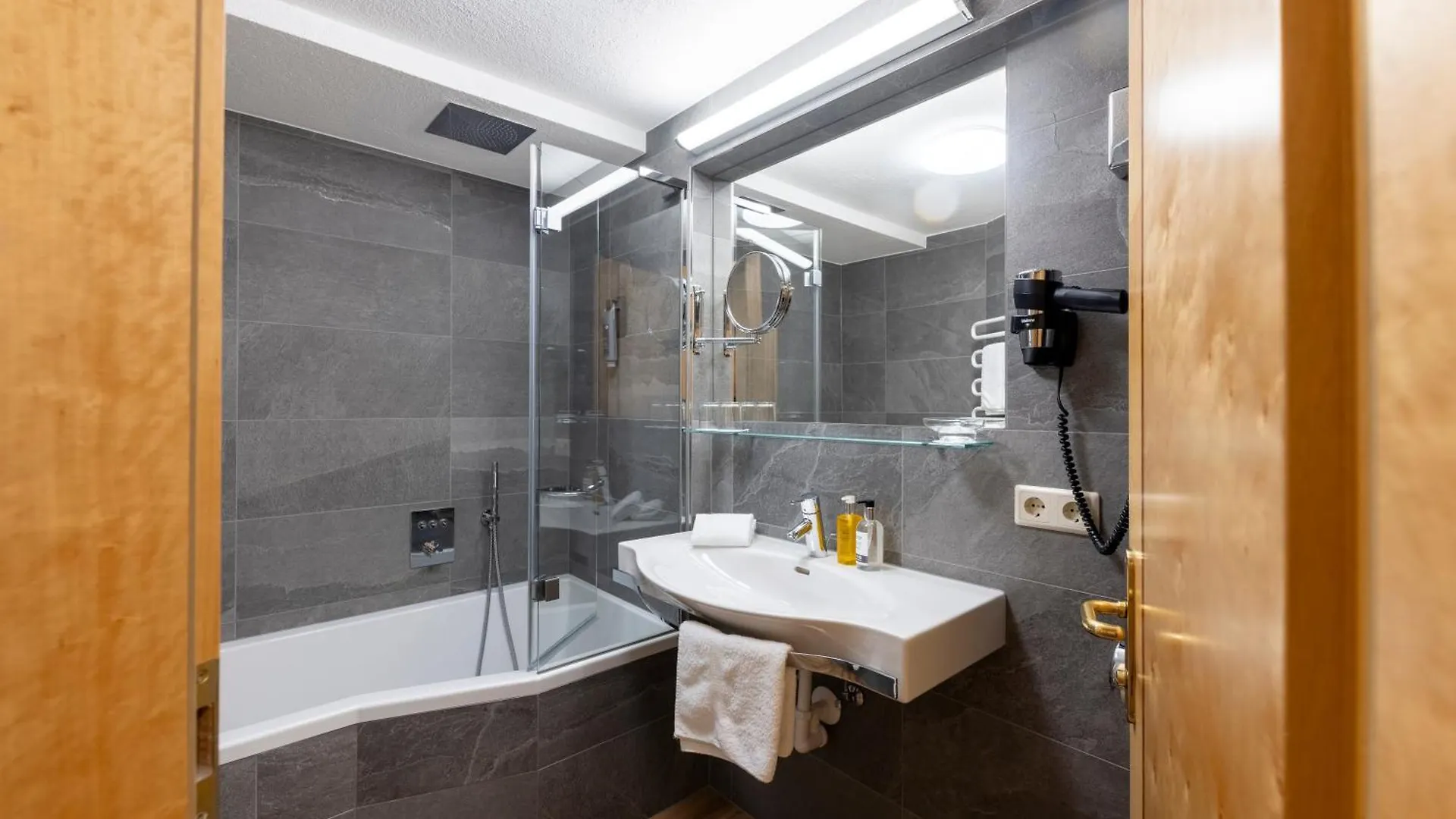 ****  Hotel Jaegerhof Ischgl Austria